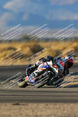 media/Dec-07-2024-CVMA (Sat) [[21c5f1ef85]]/Race 12-Supersport Middleweight/